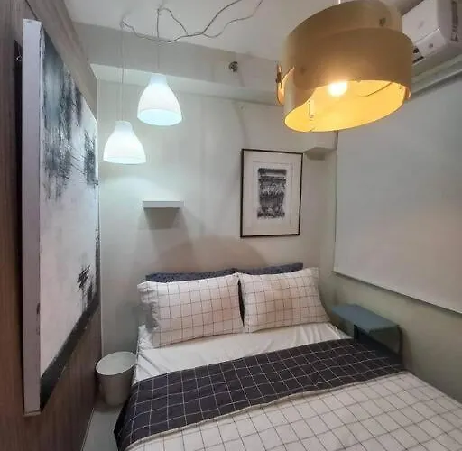 Modern Rustic 1-bed In Moa Complex